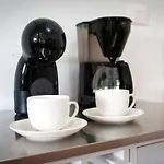 Apartment E&m *