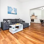 Apartment E&m Pula