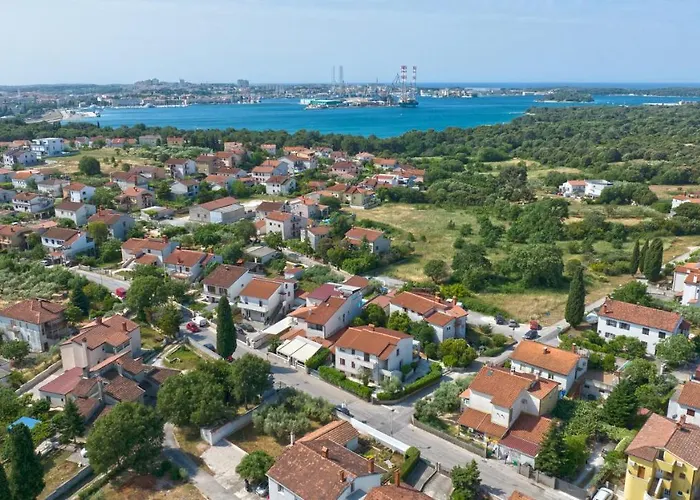 E&m Appartement Pula