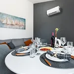Apartamento E&m Pula