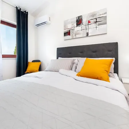 E&m Apartamento Pula
